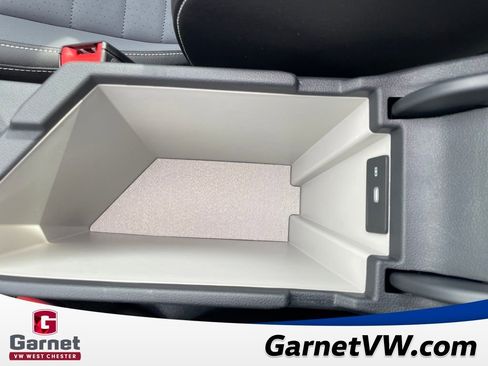 New 2026 Volkswagen Jetta SE image 22