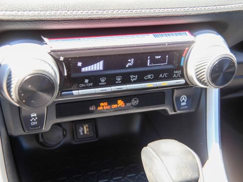 Used 2024 Toyota RAV4 LE FWD image 15