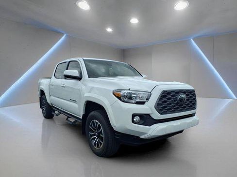 Certified 2021 Toyota Tacoma TRD Sport AWD/4WD image 23