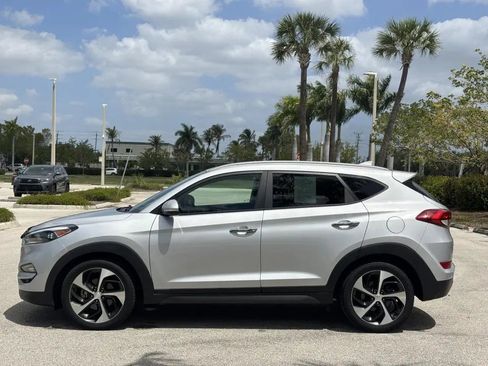 Used 2016 Hyundai Tucson Limited FWD image 9