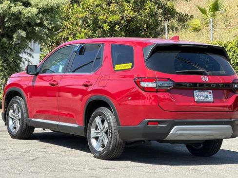 Certified 2023 Honda Pilot EX-L image 6