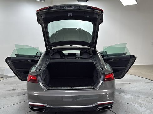Used 2023 Audi A5 2.0T Premium image 16