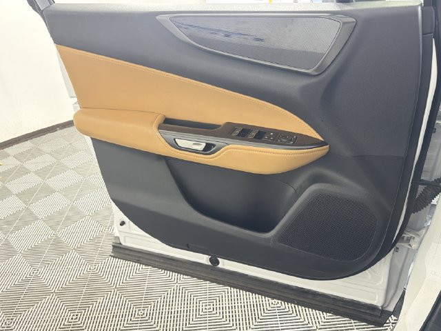 Used 2025 Lexus NX 250 FWD w/ Accessory Package (Z1) image 12