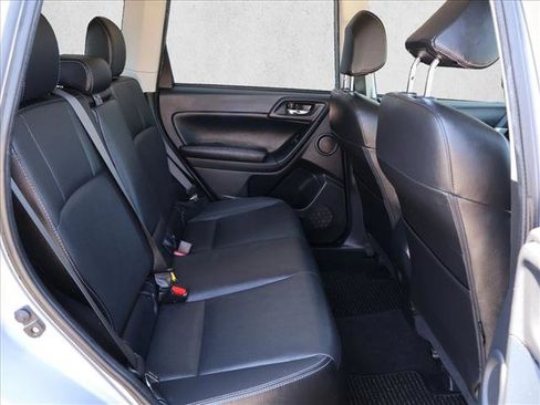 Used 2016 Subaru Forester 2.5i Touring w/ Eyesight & Navigation System AWD/4WD image 27