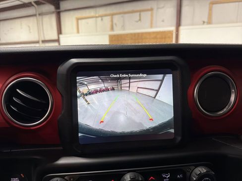 Used 2020 Jeep Wrangler Unlimited Rubicon image 17