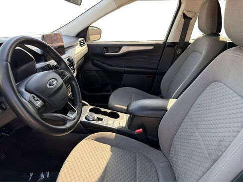 Used 2022 Ford Escape SE w/ Convenience Package FWD image 10