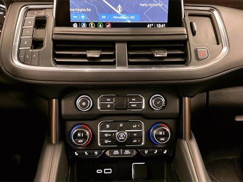 Used 2021 Chevrolet Tahoe High Country w/ Premium Package image 27