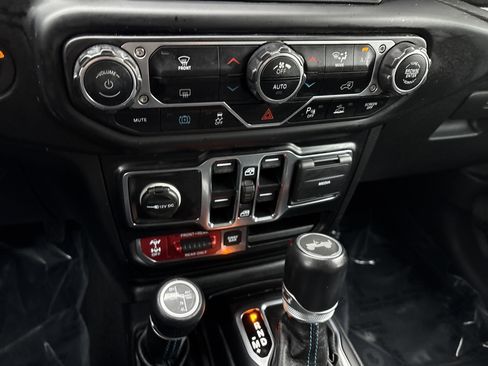 Certified 2021 Jeep Wrangler Unlimited Rubicon 4xe w/ Safety Group image 31