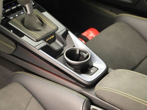 Used 2025 Porsche 911 GT3 RS RWD image 17
