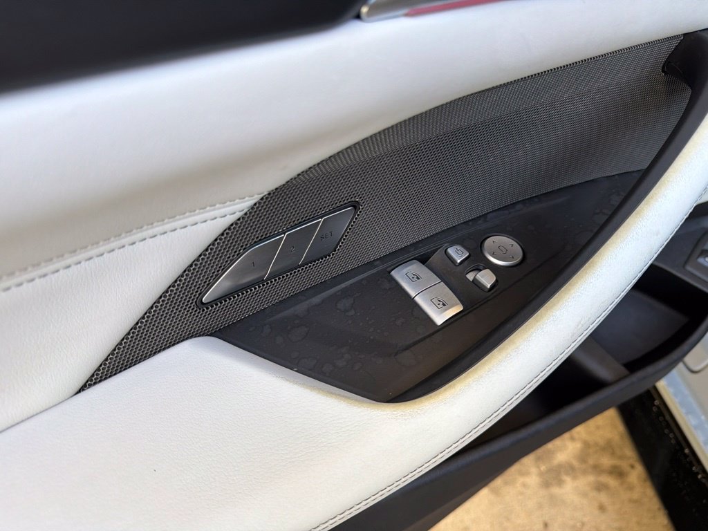 Used 2025 BMW M4 Competition RWD image 40