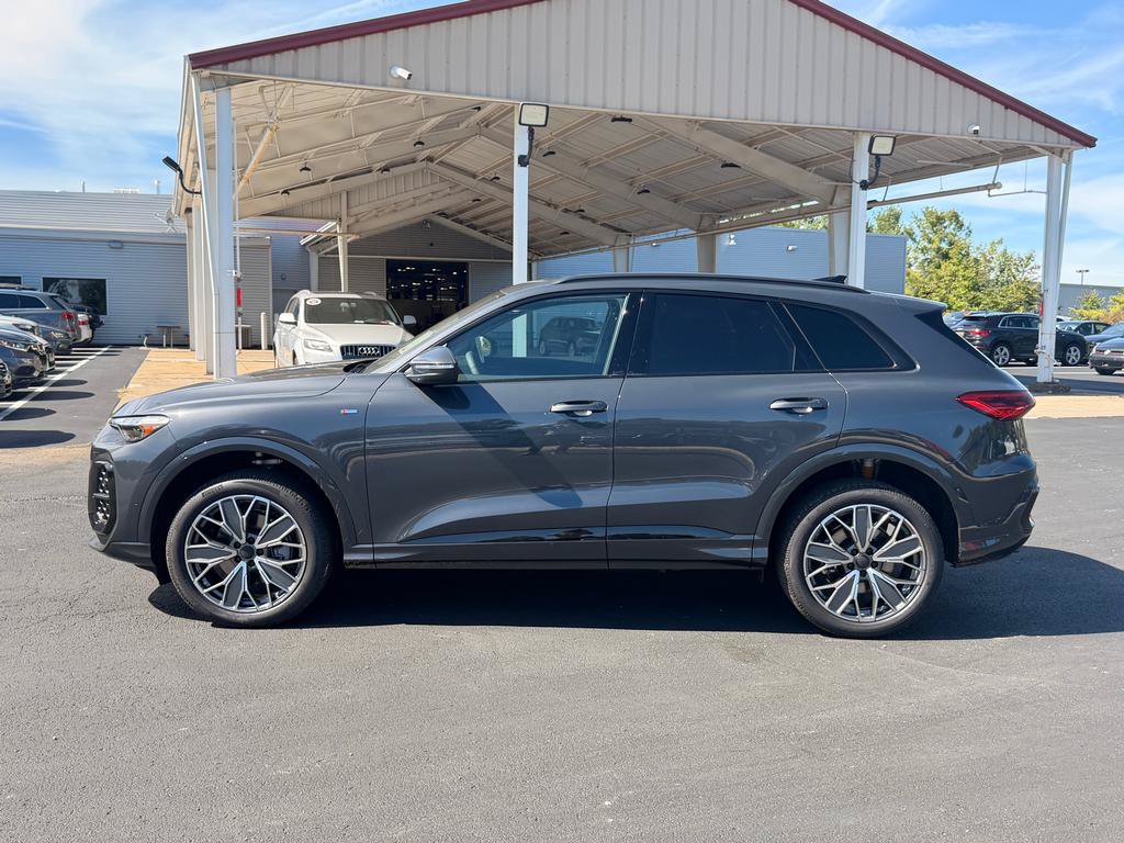 New 2026 Audi Q5 Premium Plus AWD/4WD image 2