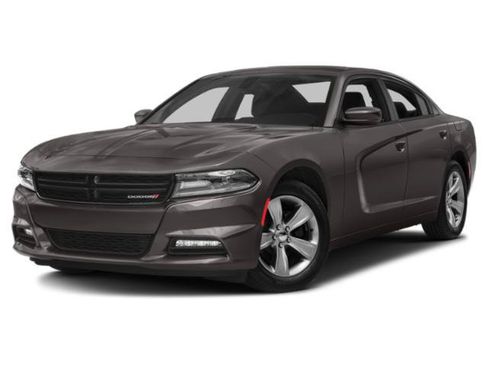 Used 2015 Dodge Charger SXT RWD image 4