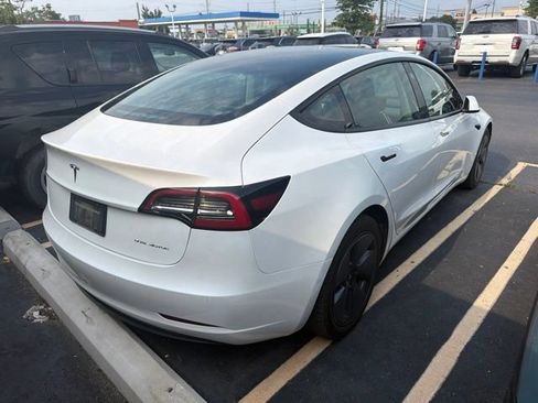 Used 2021 Tesla Model 3 Long Range AWD/4WD image 3