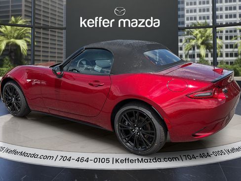 New 2026 MAZDA MX-5 Miata Club w/ Interior Package RWD image 5