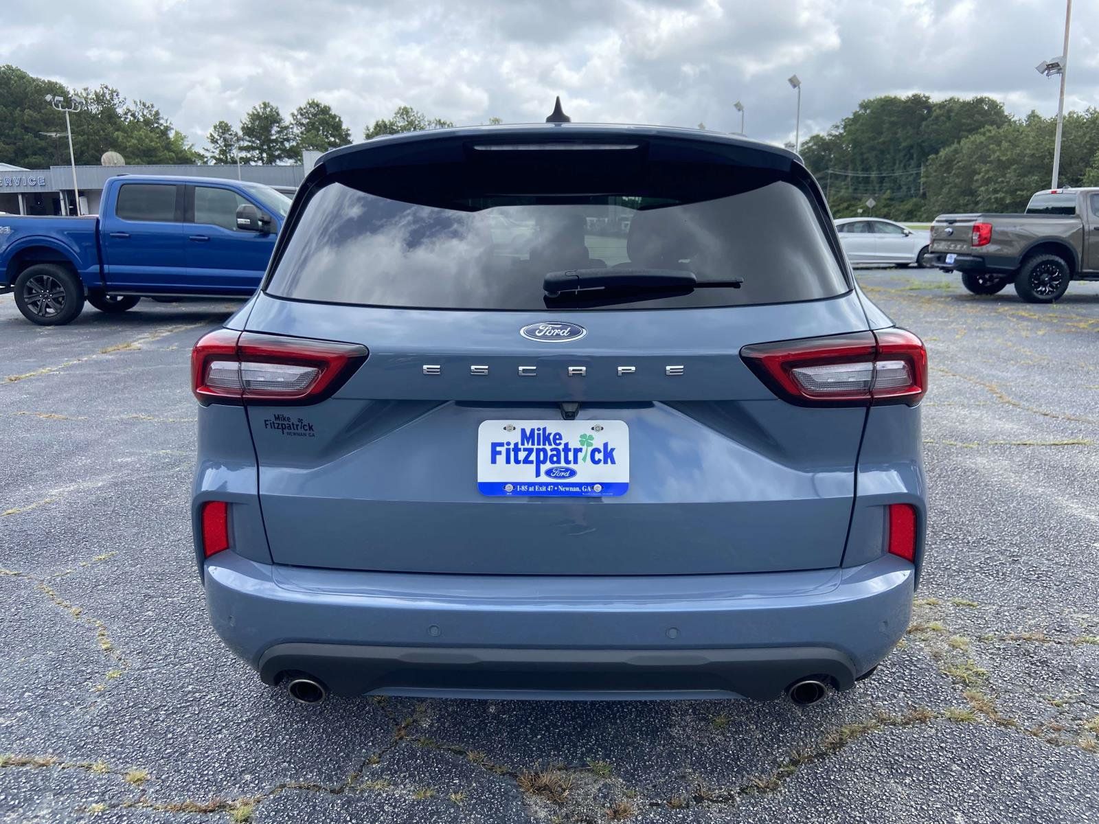 Used 2024 Ford Escape ST-Line w/ Tech Pack #1 FWD image 4