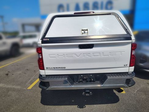 Used 2024 Chevrolet Silverado 2500 LT w/ Convenience Package AWD/4WD image 8