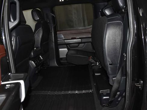 Used 2023 Ford F150 Lariat w/ Equipment Group 502A High image 34