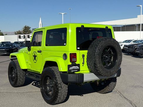 Used 2012 Jeep Wrangler Sahara w/ Connectivity Group AWD/4WD image 5
