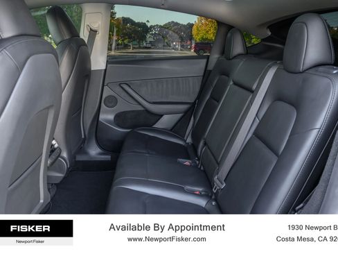 Used 2023 Tesla Model Y Performance AWD/4WD image 18