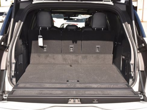 New 2025 Lincoln Navigator L Black Label image 44