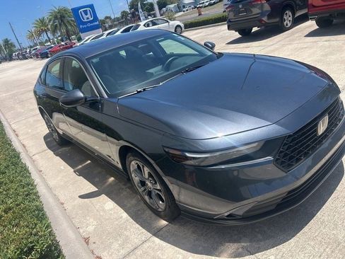 Used 2023 Honda Accord EX image 3