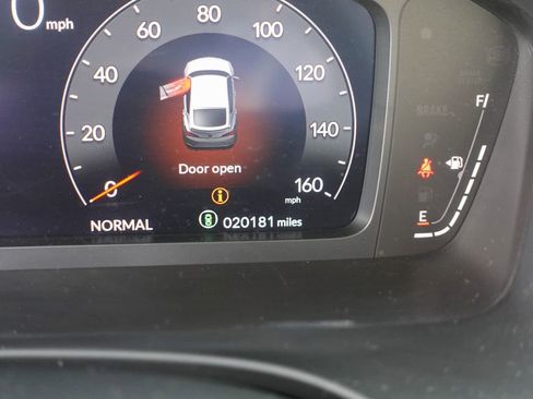 Used 2023 Acura Integra A-Spec image 18