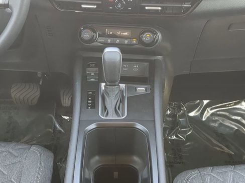 New 2026 Nissan Kicks SV image 19