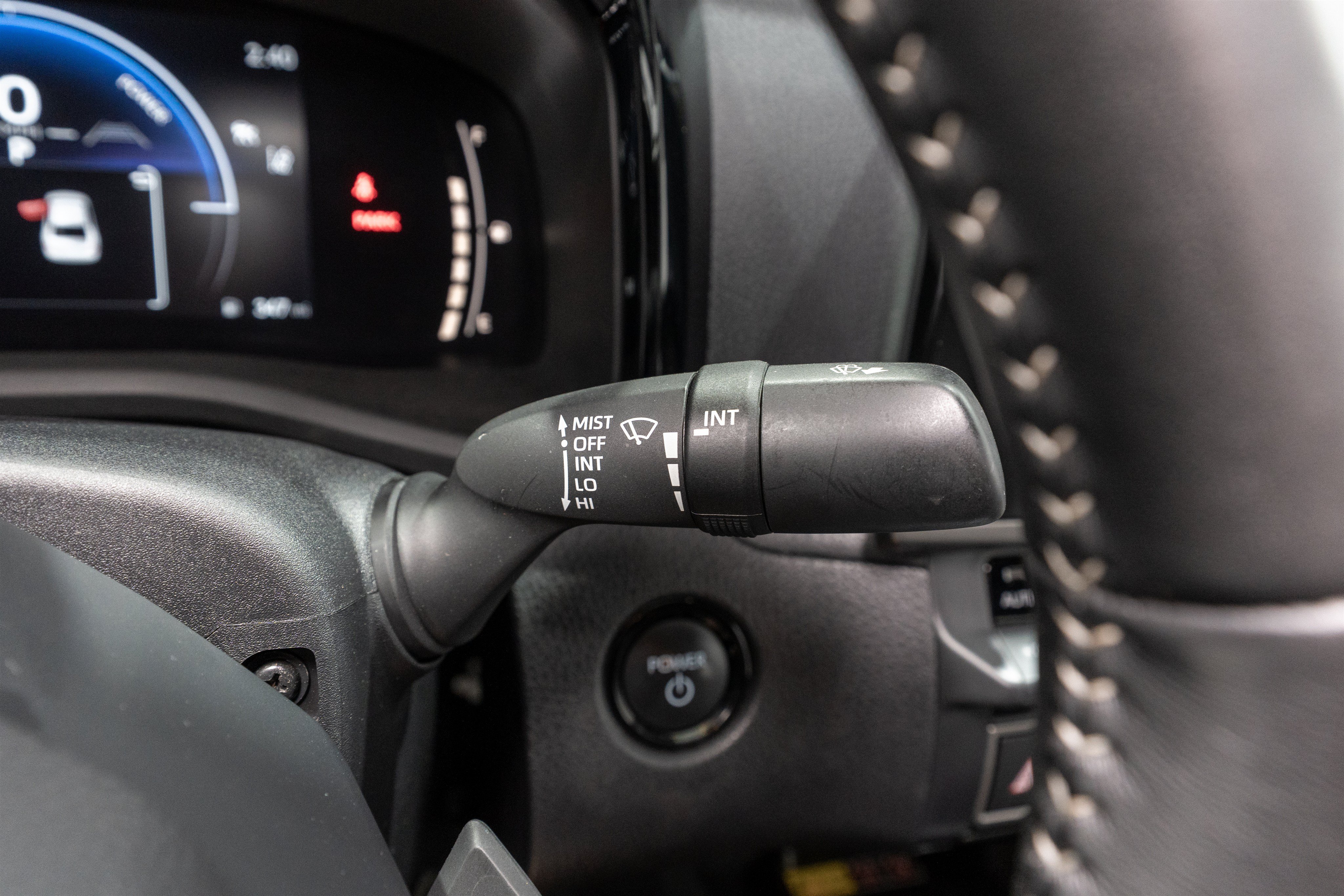 Used 2025 Toyota Camry SE FWD image 25