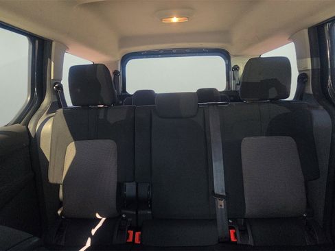 Used 2021 Ford Transit Connect XL image 25