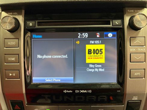 Used 2018 Toyota Tundra SR5 w/ TRD Off Road Package image 16