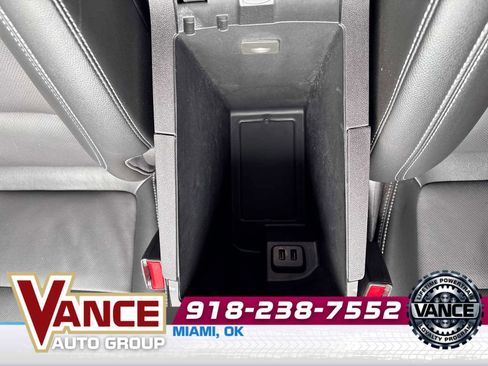 Used 2024 GMC Terrain SLT w/ Elevation Edition FWD image 37