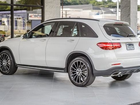 Used 2019 Mercedes-Benz GLC 300 image 7