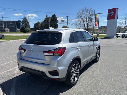 Used 2025 Mitsubishi Outlander Sport ES AWD/4WD image 8