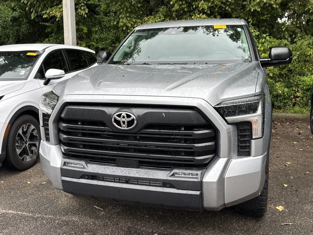 Used 2023 Toyota Tundra SR5 w/ SR5 Convenience Package AWD/4WD image 10