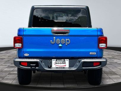 Used 2023 Jeep Gladiator Overland