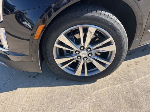 Certified 2025 Cadillac XT5 Premium Luxury image 41