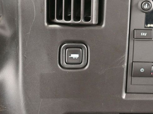 Used 2024 GMC Savana 2500 w/ Driver Convenience Package image 22