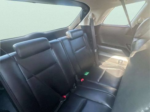 Used 2011 MAZDA CX-9 Touring w/ Moonroof & Bose Audio Pkg FWD image 13