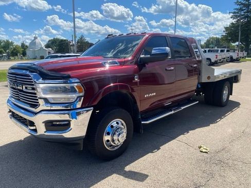 Used 2022 RAM 3500 Laramie AWD/4WD image 6