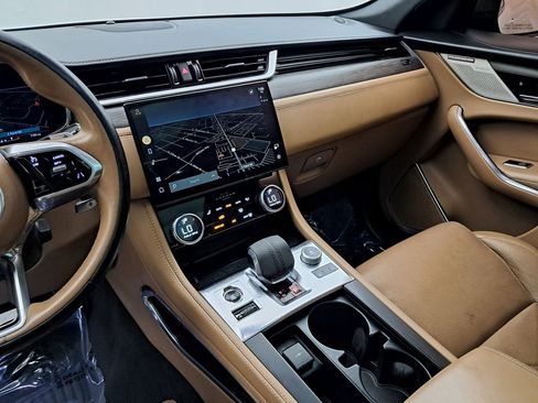 Used 2021 Jaguar F-PACE S image 14