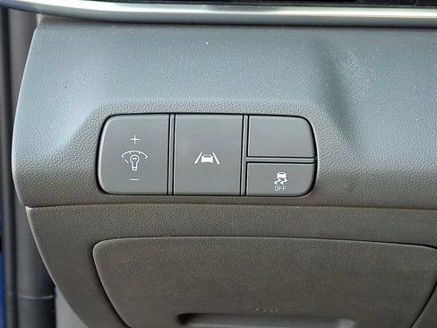 Certified 2023 Hyundai Elantra SEL image 25