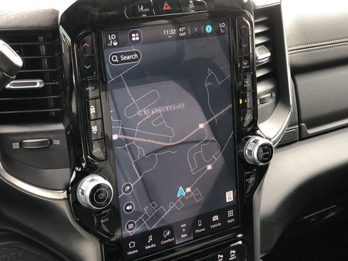 New 2026 RAM 2500 Laramie w/ Night Edition image 29