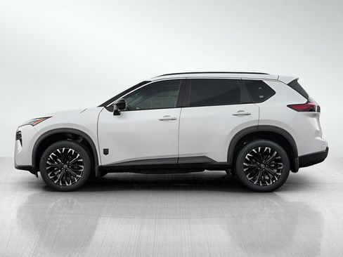 New 2026 Nissan Rogue SV image 4