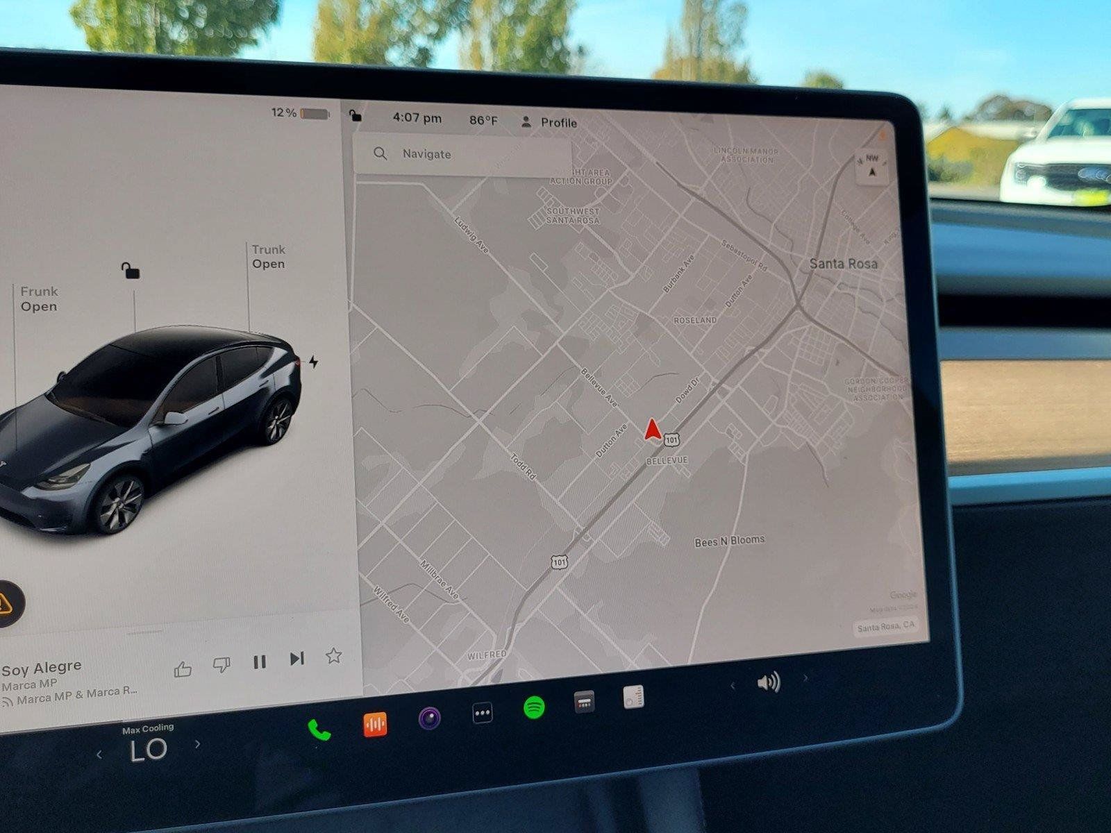 Used 2023 Tesla Model Y Long Range AWD/4WD image 13