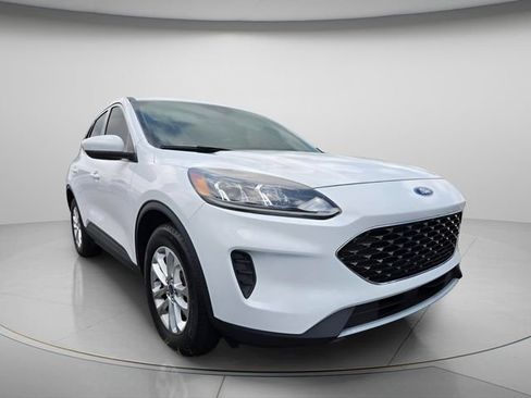 Used 2020 Ford Escape SE FWD image 4