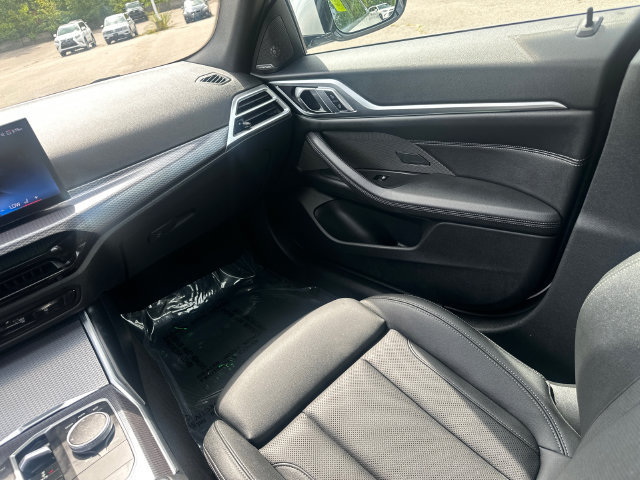 Used 2025 BMW 430i xDrive w/ Premium Package AWD/4WD image 21