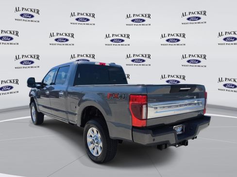 Certified 2021 Ford F250 Platinum w/ FX4 Off-Road Package AWD/4WD image 4