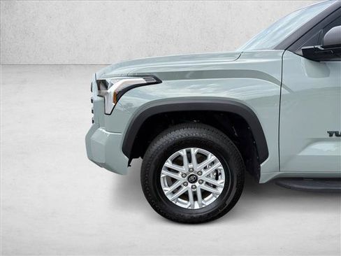 Certified 2026 Toyota Tundra SR5 w/ SR5 Premium Package AWD/4WD image 30