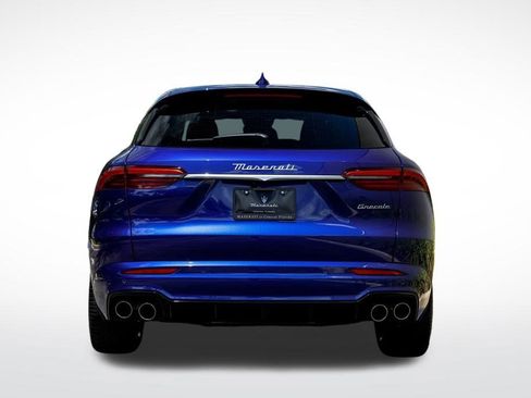 New 2025 Maserati Grecale GT image 4