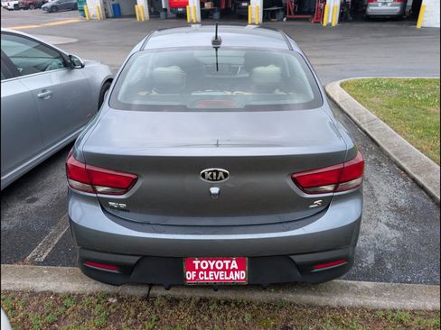 Used 2020 Kia Rio S FWD image 6